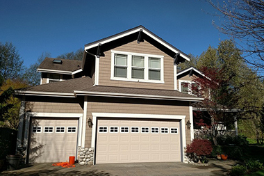 Professional Bothell garage painting in WA near 98012